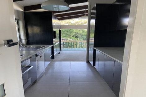 Photo of property in 1/26 Noeleen Street, Glenfield, Auckland, 0629