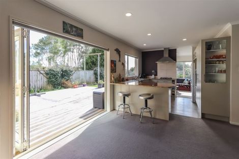 Photo of property in 6c Faber Place, Inglewood, 4330