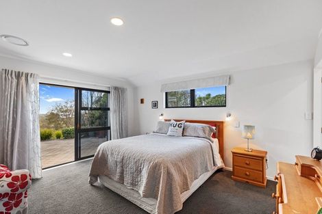 Photo of property in 135 Waikite Road, Welcome Bay, Tauranga, 3175