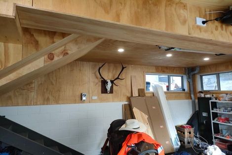 Photo of property in 27 The Brae, Mount Pleasant, Christchurch, 8081