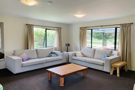 Photo of property in 159 Oraha Road, Kumeu, 0892