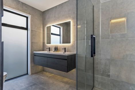 Photo of property in 37 Colpoma Close, Papamoa Beach, Papamoa, 3118