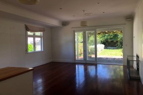 Photo of property in 40 Main Street, Greytown, 5712
