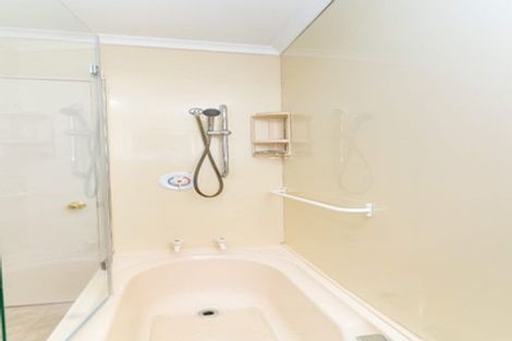 Photo of property in 22 Elwyn Crescent, Green Island, Dunedin, 9018