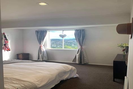 Photo of property in 24 Bedford Street, Northland, Wellington, 6012