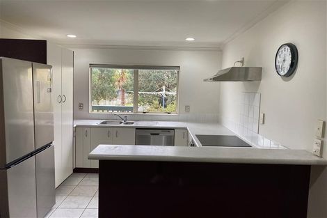 Photo of property in 10 Coralsea Way, Arkles Bay, Whangaparaoa, 0932