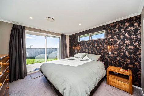 Photo of property in 6 Papawhero Drive, Bell Block, New Plymouth, 4312