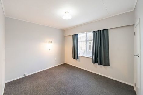 Photo of property in 5 Bythell Street, Wainuiomata, Lower Hutt, 5014