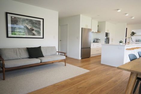 Photo of property in 12 Te Kio Crescent, Papamoa Beach, Papamoa, 3118