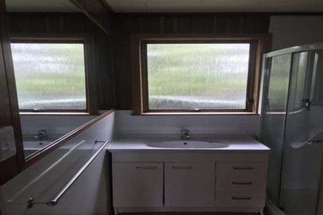 Photo of property in 2/24 Tango Place, Henderson, Auckland, 0610