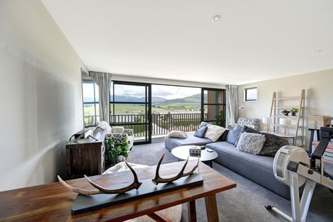Photo of property in 29a Rannoch Drive, Jacks Point, Queenstown, 9371