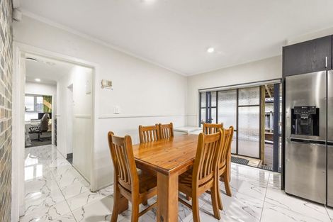 Photo of property in 417 Great South Road, Opaheke, Papakura, 2113