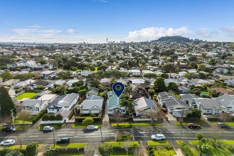 Photo of property in 83 Shackleton Road, Mount Eden, Auckland, 1024