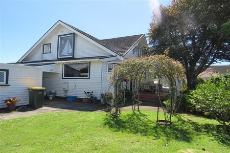 Photo of property in 41 Barrett Street, Westown, New Plymouth, 4310