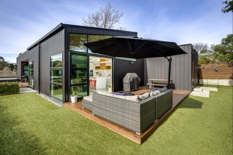 Photo of property in 90 Mchardy Street, Havelock North, 4130