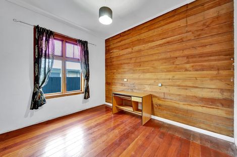 Photo of property in 103 Victoria Street, Hawera, 4610