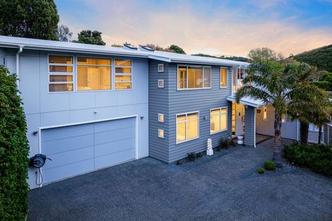 Photo of property in 4 Antipodes Lane, Whitby, Porirua, 5024