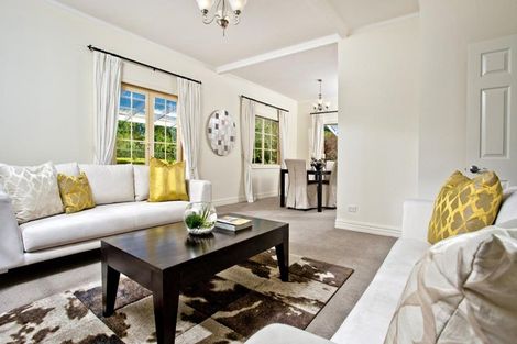 Photo of property in 12a Croft Lane, Riverhead, Albany, 0793