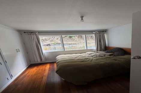 Photo of property in 4/8 Governor Road, Northland, Wellington, 6012