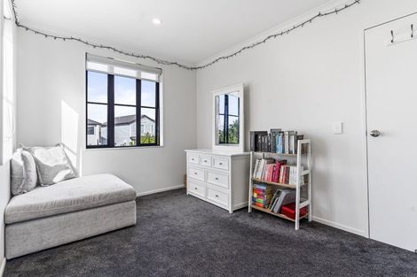 Photo of property in 22 Bellbird Street, Papakura, 2110