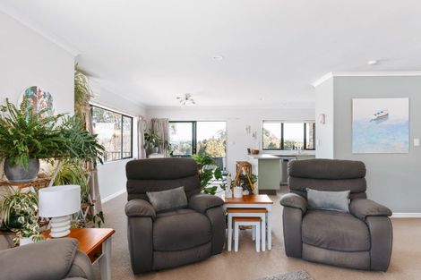 Photo of property in 5 Maggie Place, Ohauiti, Tauranga, 3112