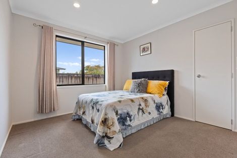 Photo of property in 16 Edward Street, Grandview Heights, Hamilton, 3200