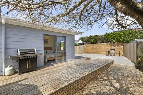 Photo of property in 24a Manukau Road, Raglan, 3225