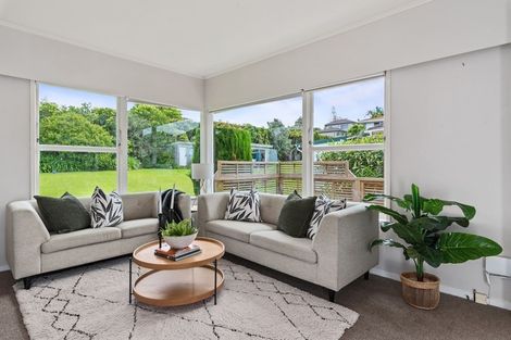 Photo of property in 2/5 Margaret Place, Milford, Auckland, 0620