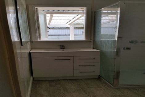 Photo of property in 1/23 Marsh Avenue, Forrest Hill, Auckland, 0620