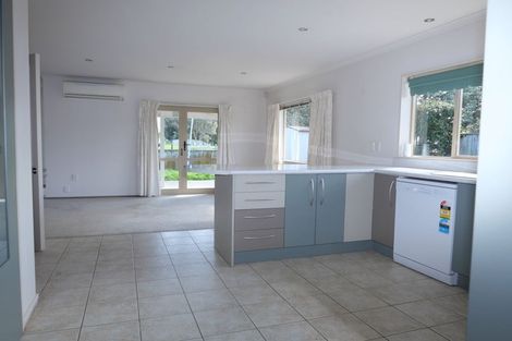 Photo of property in 9 Cabernet Close, Paraparaumu, 5032