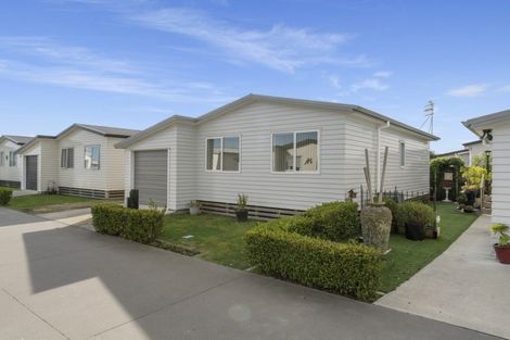 Photo of property in 11 Kamahi Crescent, Papamoa Beach, Papamoa, 3118