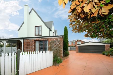 Photo of property in 1/16 Glenburn Place, Avonhead, Christchurch, 8042