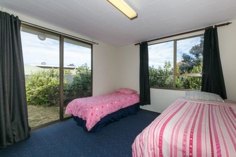 Photo of property in 8a Airini Road, Waimarama, 4294