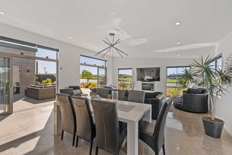 Photo of property in 65 The Esplanade, Pegasus, 7612