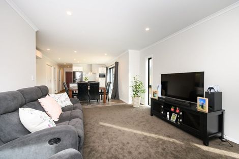 Photo of property in 12a Norwich Place, Awapuni, Palmerston North, 4412