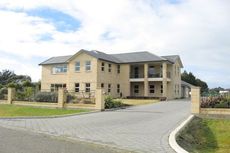 Photo of property in 27 Spence Avenue, Otatara, Invercargill, 9879