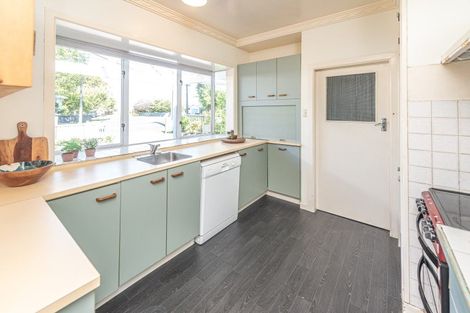 Photo of property in 33 Brassey Road, Saint Johns Hill, Whanganui, 4500