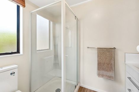 Photo of property in 15 Puketai Place, Pukerua Bay, 5026