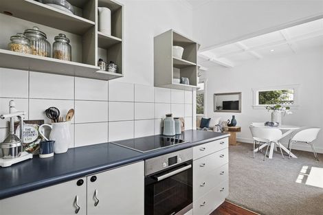 Photo of property in 1/35 Nile Road, Milford, Auckland, 0620