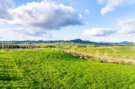 Photo of property in 197 Ford Road, Whakapirau, 0583