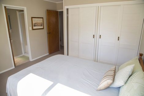 Photo of property in 2/23 Quebec Road, Milford, Auckland, 0620