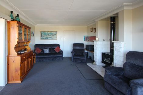 Photo of property in 23 Selwyn Street, South Hill, Oamaru, 9400