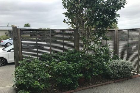 Photo of property in 47 Lyndon Street, Riccarton, Christchurch, 8041