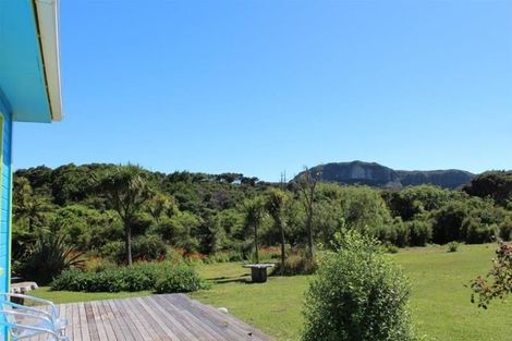 Photo of property in 176 Wharariki Road, Puponga, Collingwood, 7073