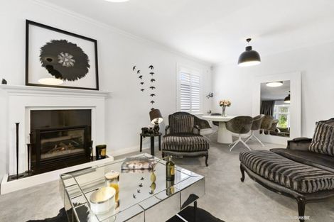 Photo of property in 12 Trelissick Crescent, Ngaio, Wellington, 6035