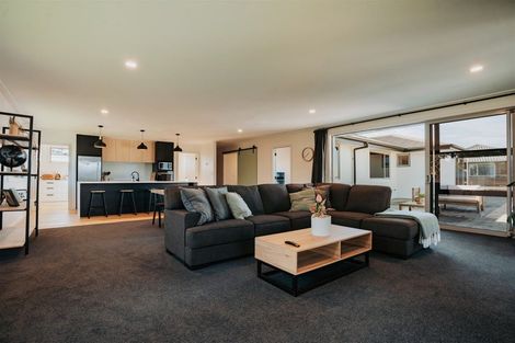 Photo of property in 40 Mcneil Street, Balclutha, 9230