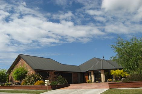 Photo of property in 35 Hewitts Road, Woodend, 7610