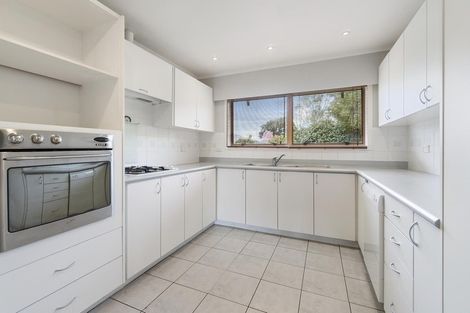 Photo of property in 88 Sturges Road, Henderson, Auckland, 0612