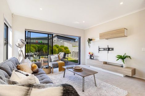 Photo of property in 2 Tamiro Road, Whenuapai, Auckland, 0618