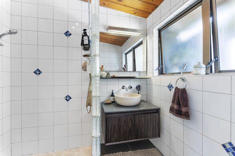 Photo of property in 12b Wheeler Place, Upper Vogeltown, New Plymouth, 4310